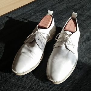 White leather italian made Aldo shoes.